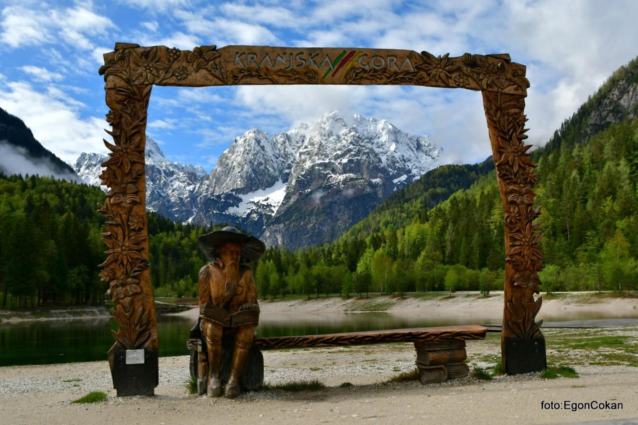 Mountain Charm Apartment Kranjska Gora Luaran gambar